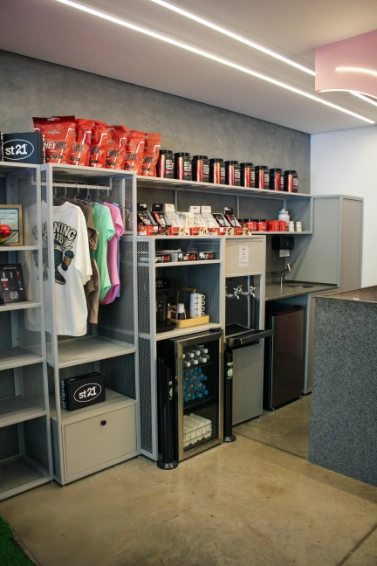 Studio21Gym vertical (1).1